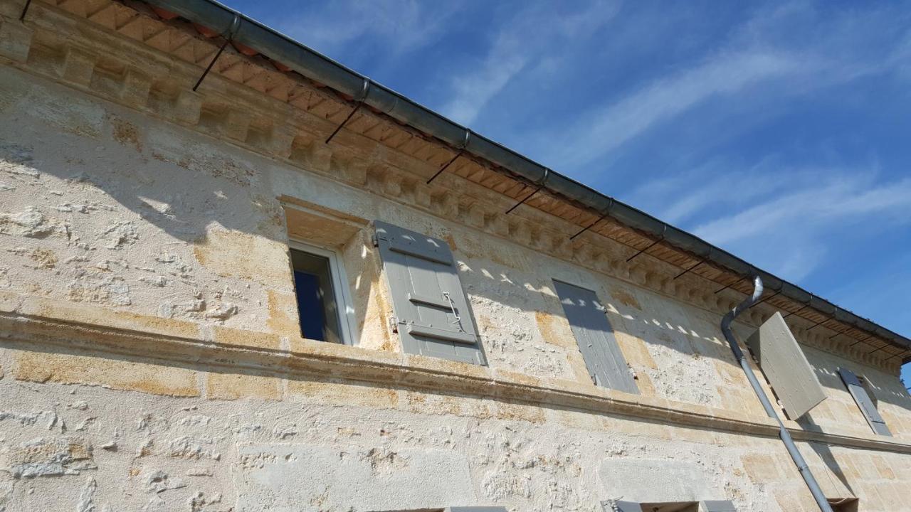 La Vigneraie De Laura Panzió Sainte-Colombe  Kültér fotó